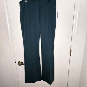 Ella Elegant Green  Slimming Women's The Boot Pull On Pants NWT 12P